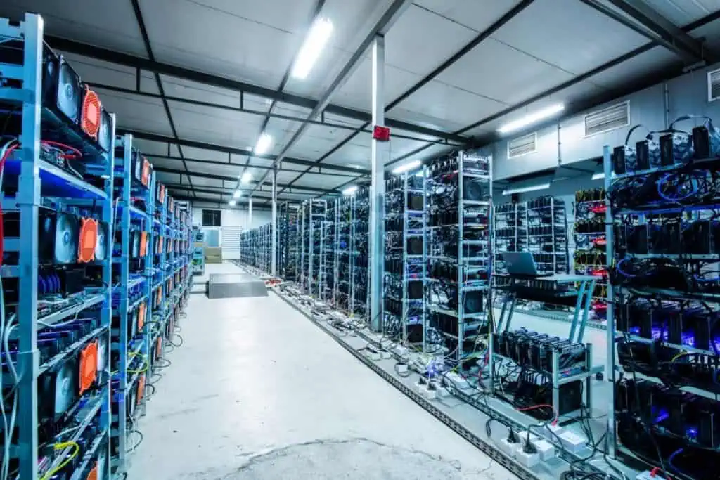 Bitmain Just Slashed Mining Rig Prices Proving the Market’s Oldest Bitcoin Rule Is Officially Dead