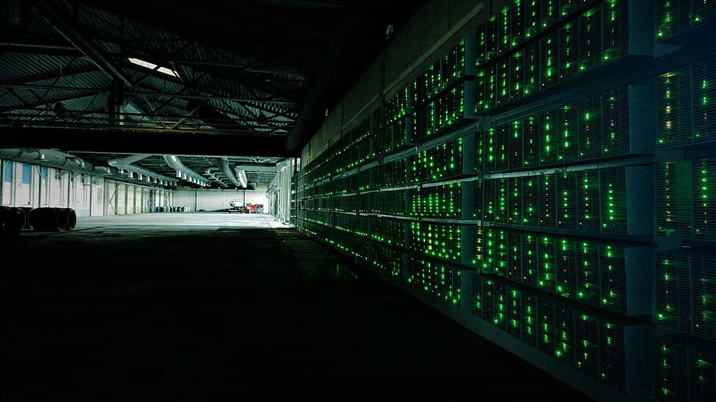 Bitcoin Died Four Times in 2025 — But a Hidden Infrastructure Boom Proves the Skeptics Completely Wrong
