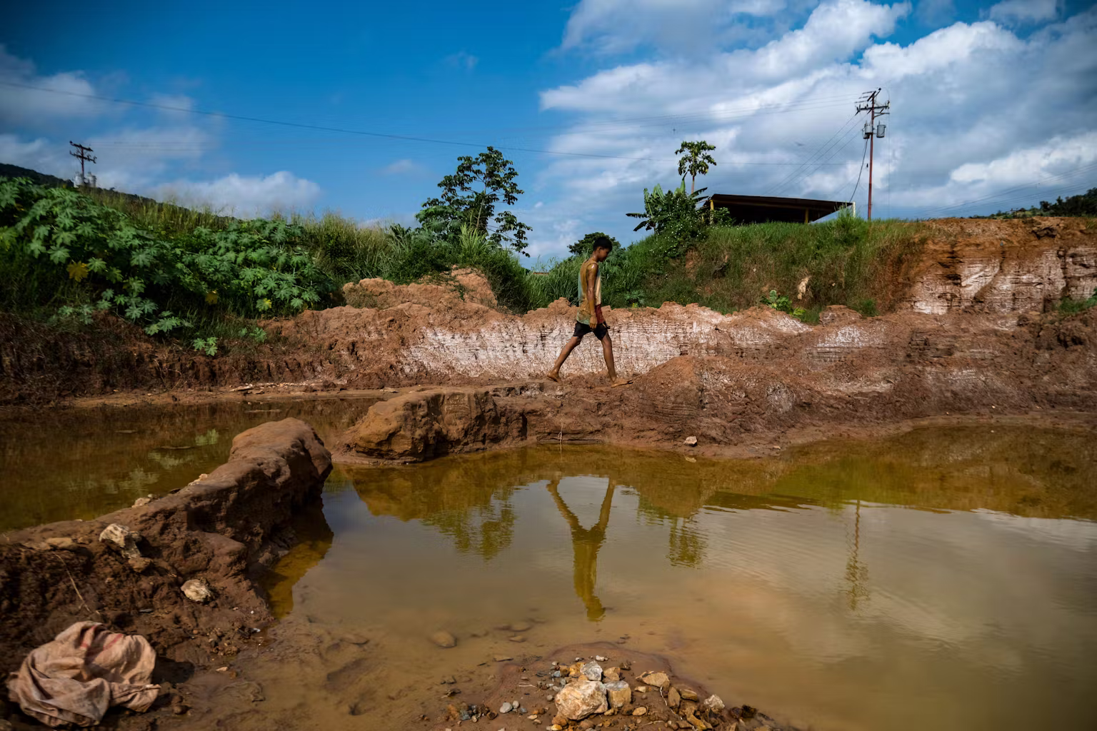 US Issues Limited Licence for Venezuelan Gold After High Level Visit