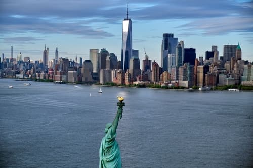 Democrats Target Trump’s World Liberty Financial Over Alleged North Korean Links